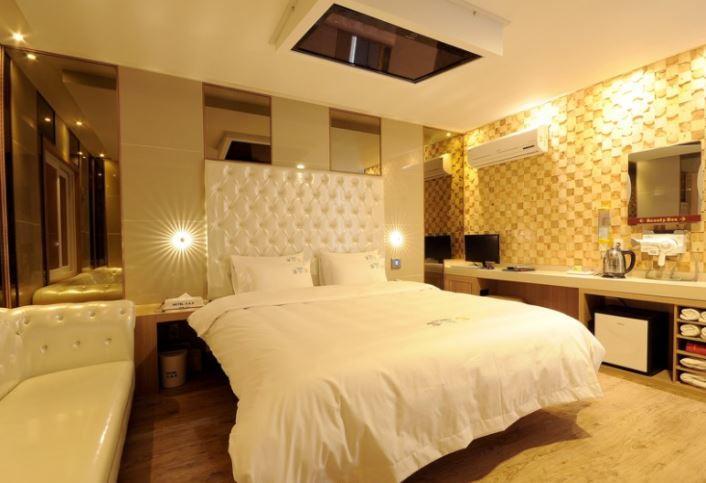 Songjeong Hotel 369 Ciudad Metropolitana de Ciudad Metropolitana de Busan Exterior foto